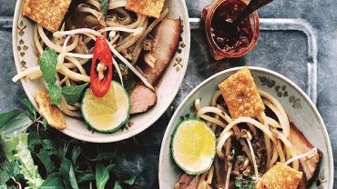 Best Vietnamese Dishes to Try - travel guide in vietnam