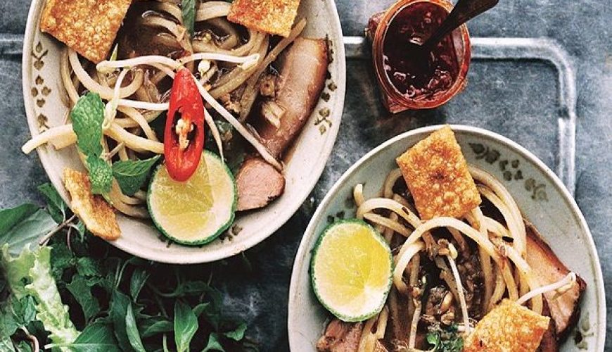 Best Vietnamese Dishes to Try - travel guide in vietnam
