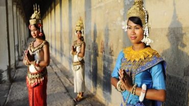 Cambodia Traditional Greeting - Etiquettes - Useful Phrases