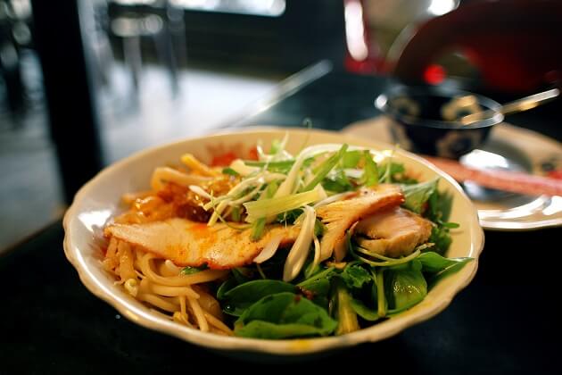 Cao Lau - best Vietnamese food