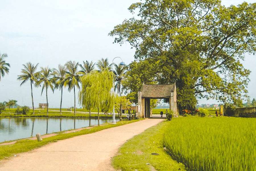 Duong Lam Ancient village -Vietnam Cambodia tour