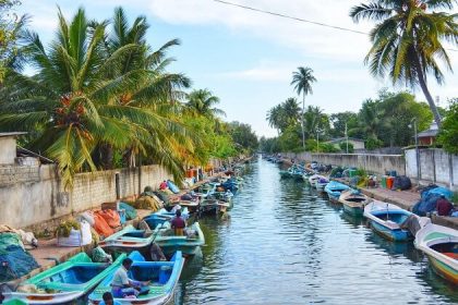 Dutch built Canal - sri lanka india nepal tour