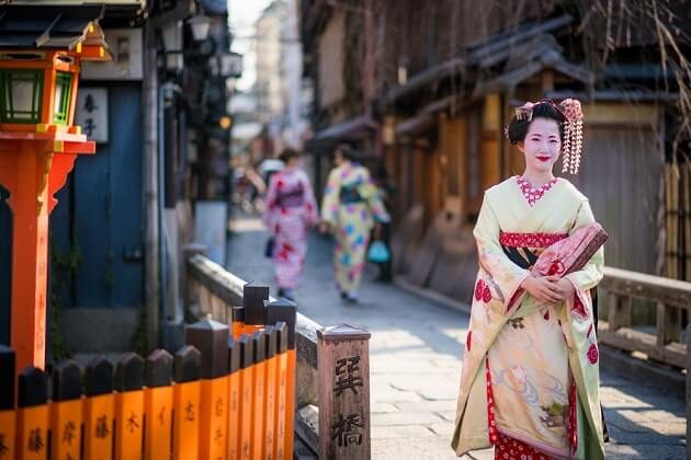 Geisha - boutique japan 2 week itinerary