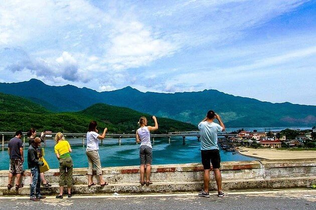 Ha Long - family tour indochina