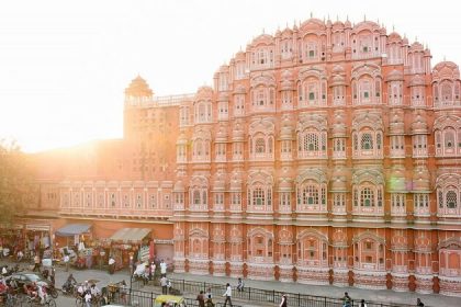 Hawa Mahal - 6 days india classic tour