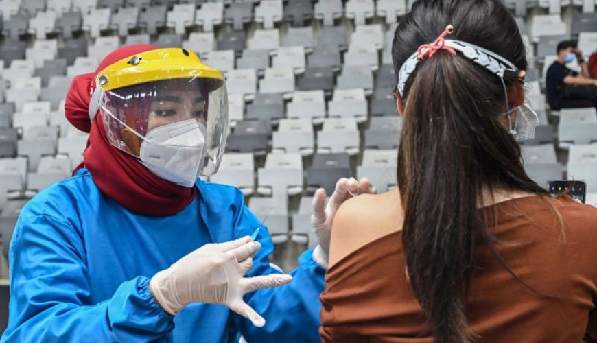 Indonesia Launches their COVID-19 Vaccination Campaign