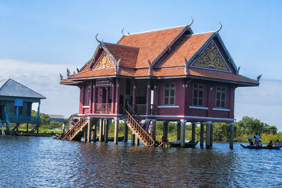 Kompong Phluk cambodia