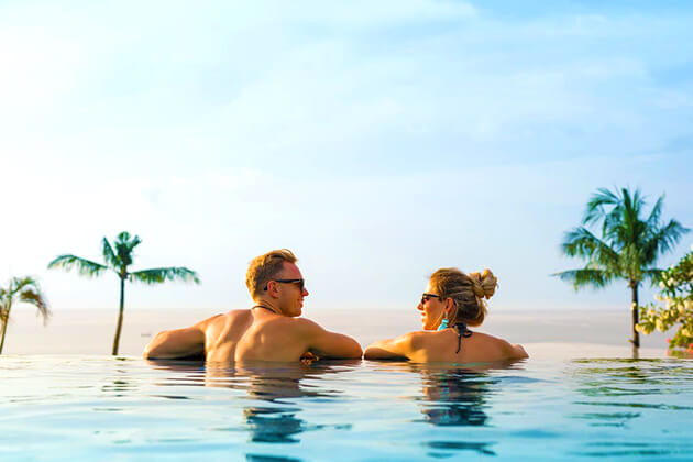 Dan James Group in Myanmar - Multi-country Asia Tours