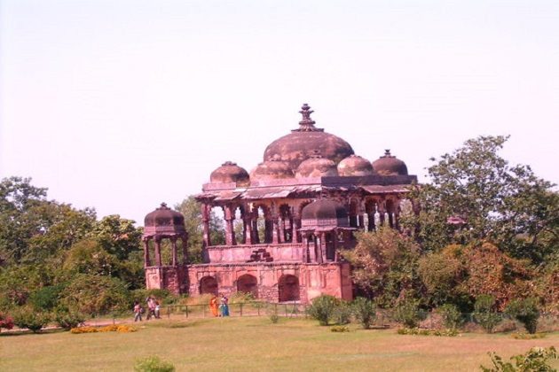 Ranthambore Fort - best india wildlife tour