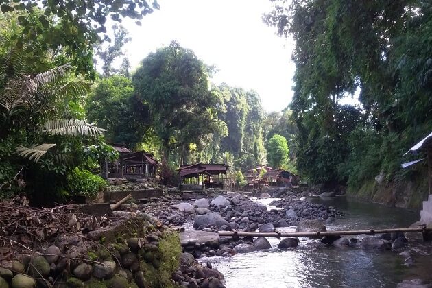 Sembahe River - sumatra jungle tours