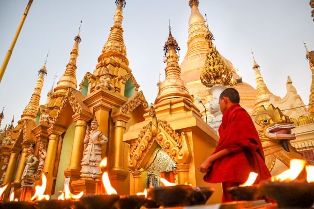 Shwedagon Pagoda in myanmar