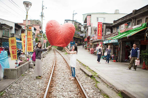 Sky Lanterns at Pingxi