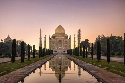 Taj Mahal - nepal india sri lanka itinerary