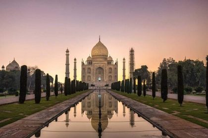 Taj Mahal - nepal india sri lanka itinerary