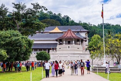 Temple of the Tooth - best 8 days sri lanka classic tour