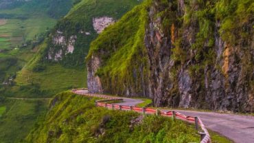 Vietnam tourism Open to Vaccinated international tourists