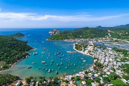 Vinh Hy Bay - vietnam classic tour packages