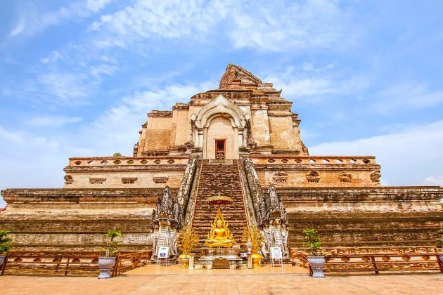 Wat Chedi Luang in thailand
