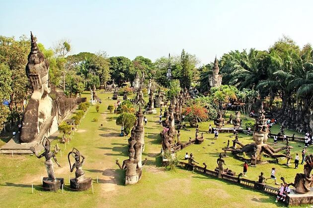 Wat Xieng Khuan - best tours of Indochina
