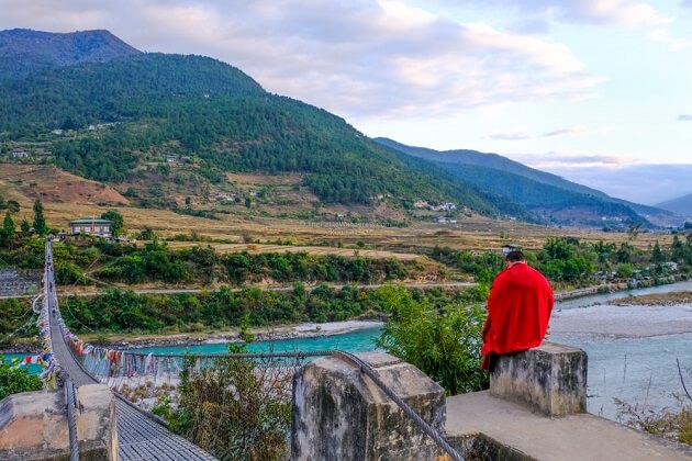 bhutan travel guide - best time to visit bhutan