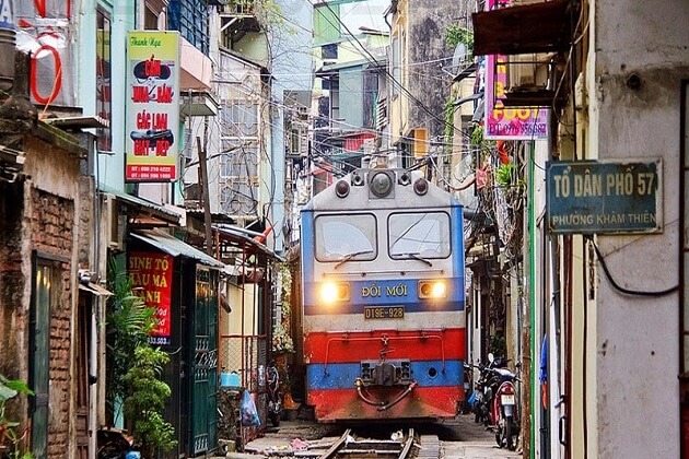 best train travel in vietnam