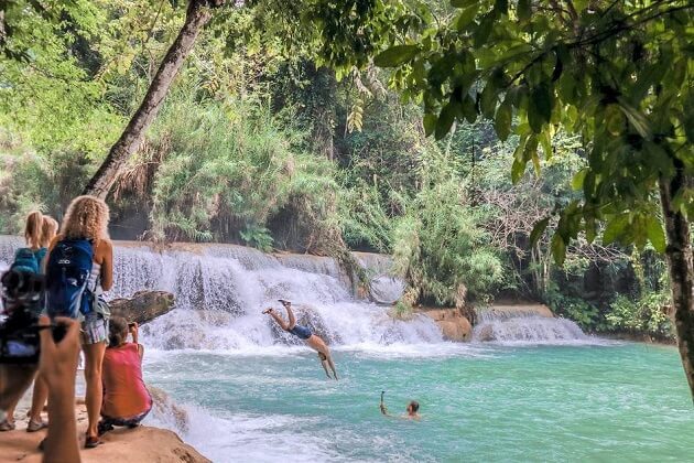 kuang si waterfall