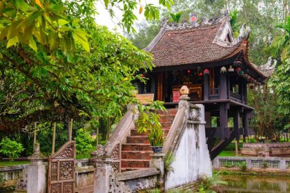 one pillar pagoda in hanoi vietnam