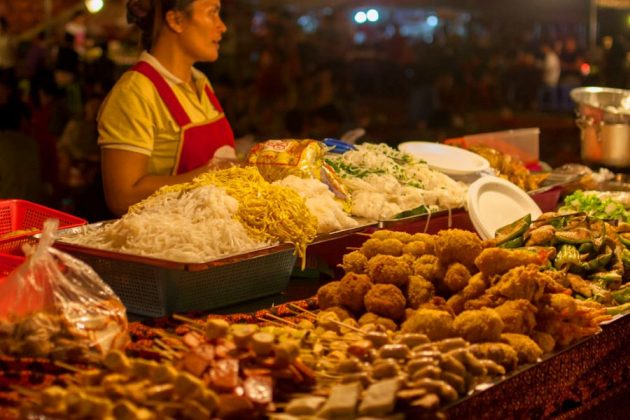 phnom penh night street foods