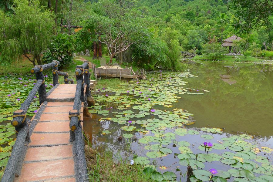 phu mong garden village in hue vietnam