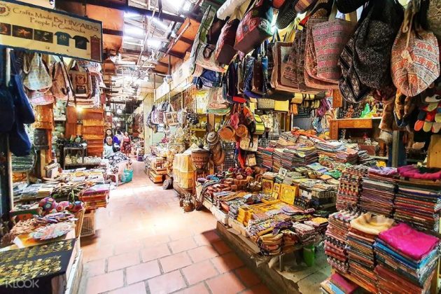 russian market in phnom penh cambodia