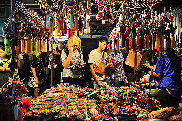 shopping in thailand