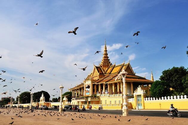 silver pagoda - cambodia classic tour