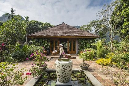 tam coc garden in hoa lu