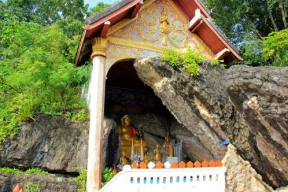 temple at mount phousi