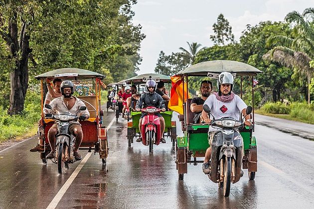 tuk tuk - best cambodia tours