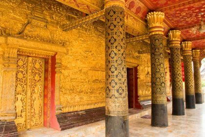 wat mai in luang prabang laos