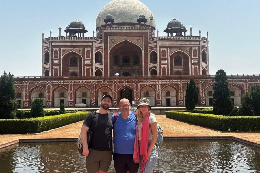 Visit New Delhi in india tour packages